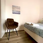 Apulia Holidays * מולה די בארי