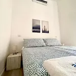 Apulia Holidays דירה *