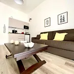 Apulia Holidays מולה די בארי