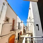 Apulia Holidays شقة *